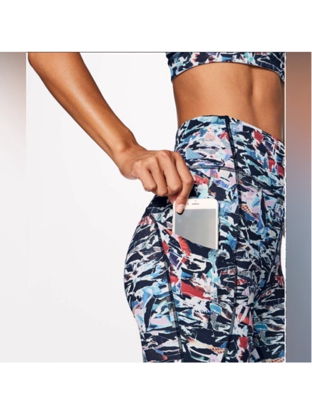 Lululemon Break Free Crop (Nulux 17") Women's Size 6 Culture Clash Starligh - Picture 5 of 12